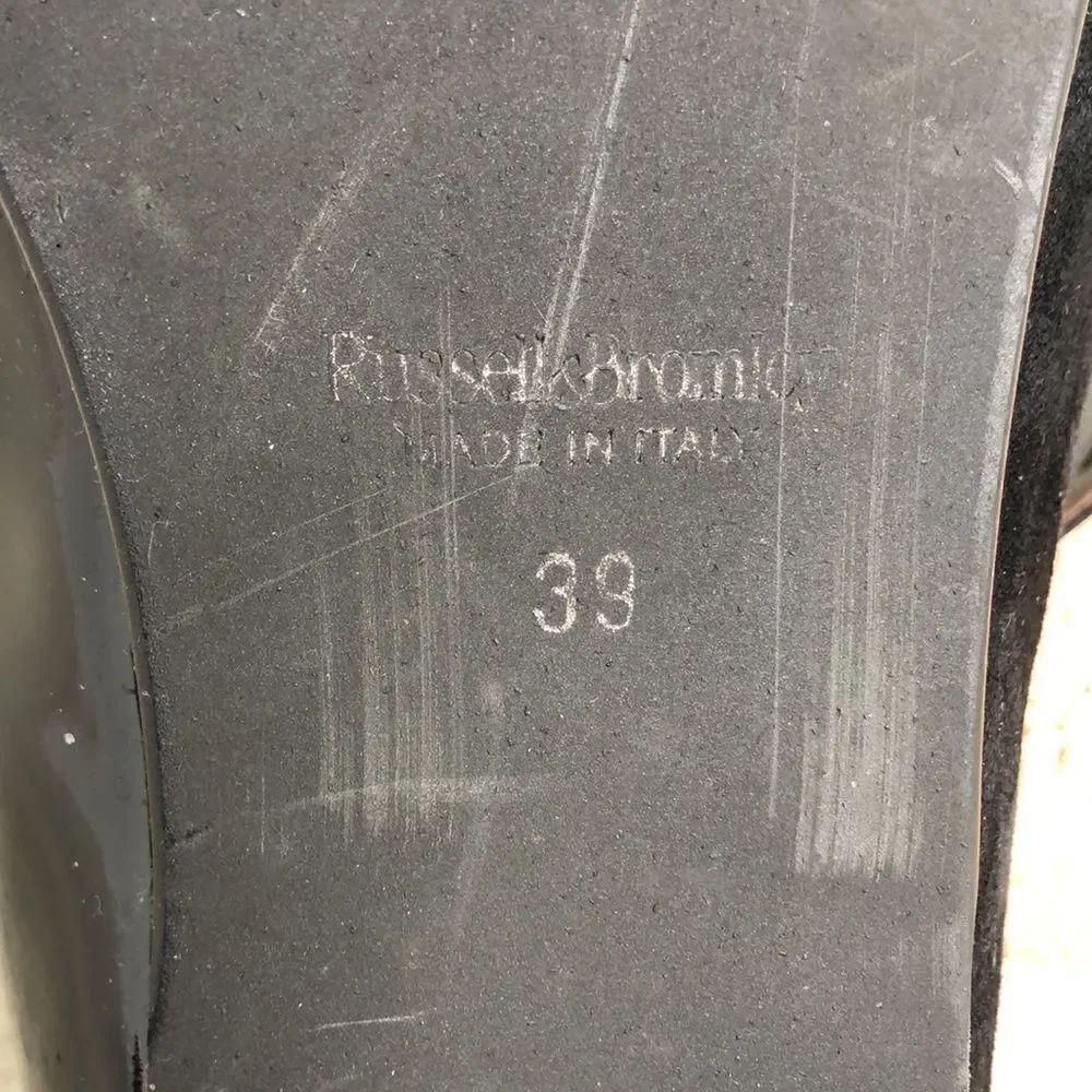 Russell and Bromley flats - Picture 7 of 7